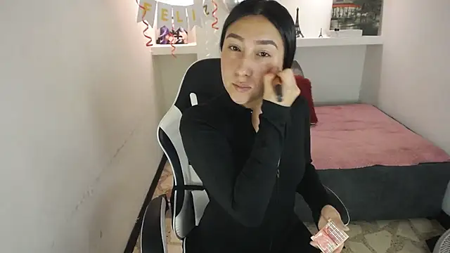 Snapshot of miaa_scott7 chatting on 14, 11, 2025 miaa scott7 online show from 14, 11, 2025