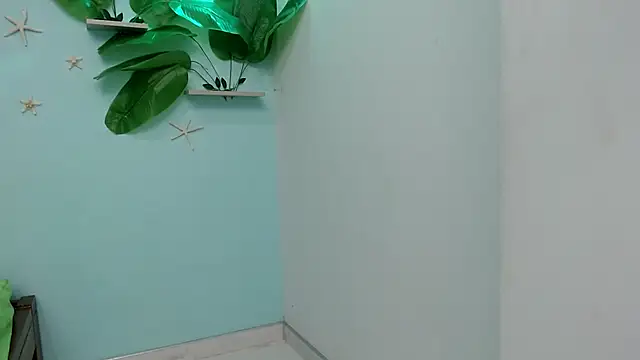 Snapshot of eladyrous98 chatting on 30, 10, 2025 eladyrous98 online show from 30, 10, 2025