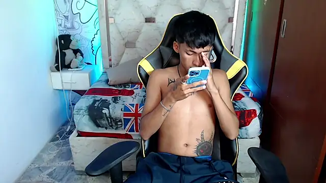 yiisu  online show from 6, 10, 2025