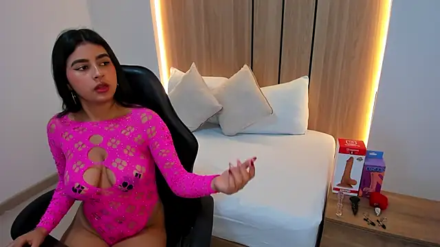 Snapshot of norah_777 chatting on 18, 11, 2025 norah 777 online show from 18, 11, 2025