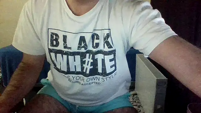 Snapshot of st206boy chatting on 25, 11, 2025 st206boy online show from 25, 11, 2025