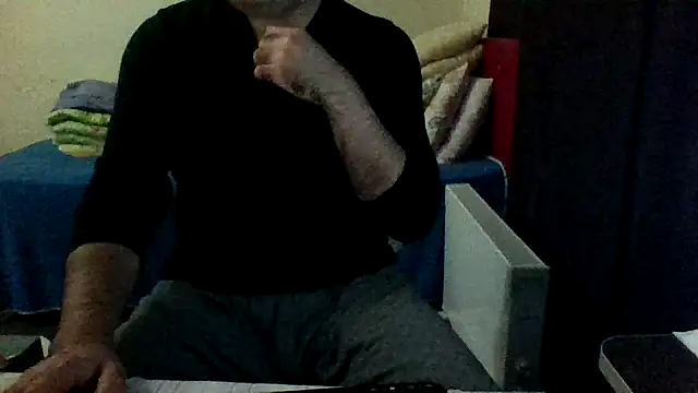 Snapshot of st206boy chatting on 30, 11, 2025 st206boy online show from 30, 11, 2025