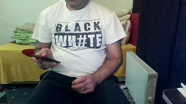 Snapshot of st206boy chatting on 14, 1, 2026 st206boy online show from 14, 1, 2026