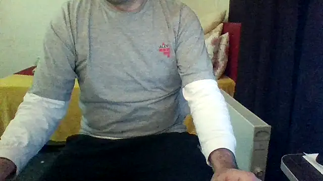 Snapshot of st206boy chatting on 14, 1, 2026 st206boy online show from 14, 1, 2026