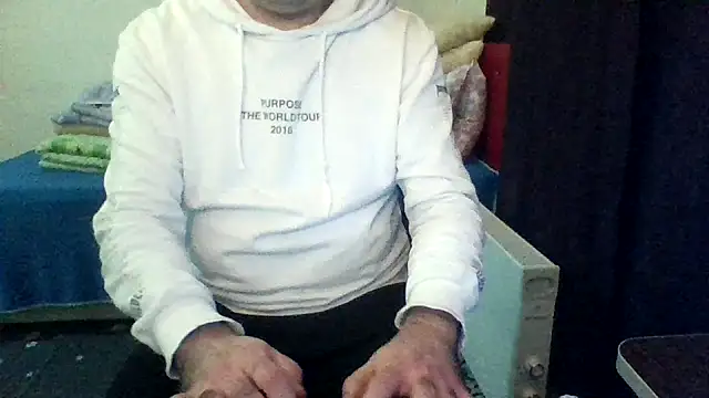 Snapshot of st206boy chatting on 18, 1, 2026 st206boy online show from 18, 1, 2026