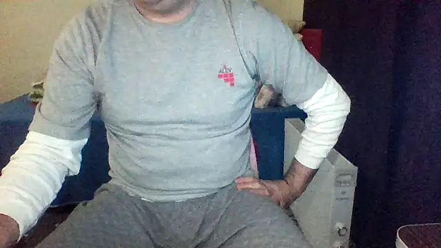 Snapshot of st206boy chatting on 15, 2, 2026 st206boy online show from 15, 2, 2026