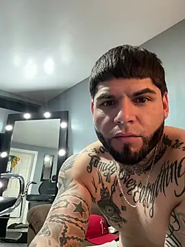 Snapshot of crazybarber69 chatting on 8, 2, 2026 crazybarber69 online show from 8, 2, 2026