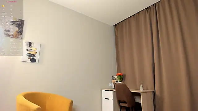 TaiteFairfield online show from 28, 11, 2025