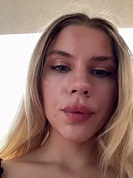 SexyMommyKate online show from 10, 9, 2025
