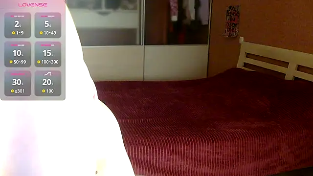 Snapshot of Cassie_Pinkkk chatting on 27, 11, 2025 Cassie Pinkkk online show from 27, 11, 2025