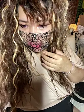 xoxLILxMELOxox online show from 10, 10, 2025