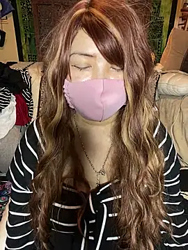 xoxLILxMELOxox online show from 4, 11, 2025