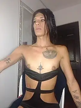 Snapshot of beautiful_taty chatting on 18, 2, 2026 beautiful taty online show from 18, 2, 2026