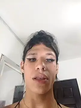 Snapshot of beautiful_taty chatting on 23, 2, 2026 beautiful taty online show from 23, 2, 2026