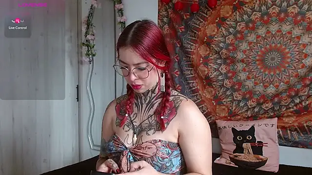 aphroditebloom online show from 10, 1, 2026