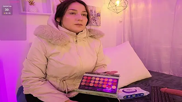 Snapshot of Samaraa_Smith chatting on 29, 10, 2025 Samaraa Smith online show from 29, 10, 2025