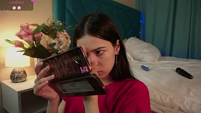 ywixos online show from 5, 3, 2026