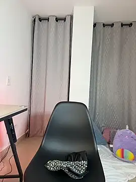 Snapshot of Mia_sweet80 chatting on 5, 2, 2026 Mia sweet80 online show from 5, 2, 2026