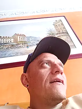 leon8013A online show from 6, 11, 2025