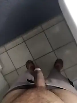 Snapshot of Leofj007 chatting on 6, 11, 2025 Leofj007 online show from 6, 11, 2025