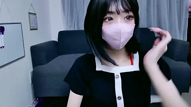 Snapshot of momochan_777 chatting on 26, 9, 2025 momochan 777 online show from 26, 9, 2025