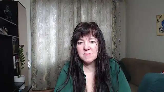 Snapshot of Illusionq chatting on 4, 3, 2026 Illusionq online show from 4, 3, 2026