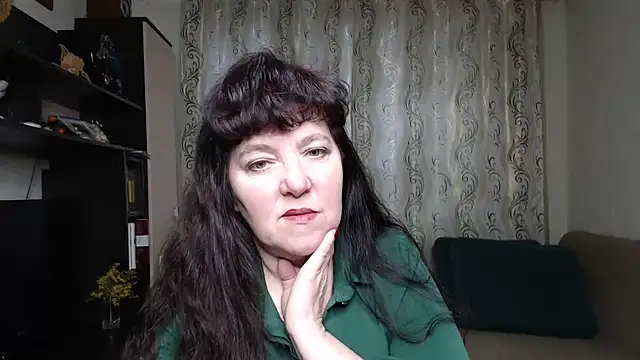 Snapshot of Illusionq chatting on 9, 3, 2026 Illusionq online show from 9, 3, 2026