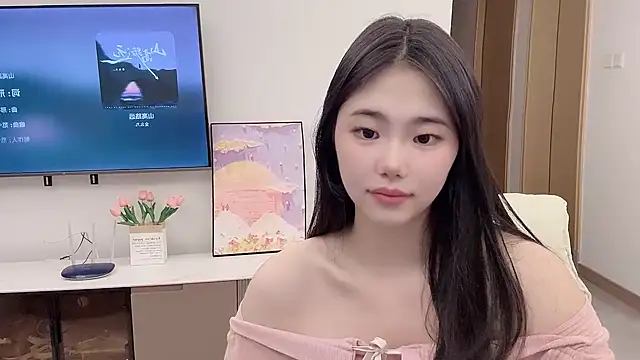 Snapshot of suki-1 chatting on 21, 10, 2025 suki-1 online show from 21, 10, 2025