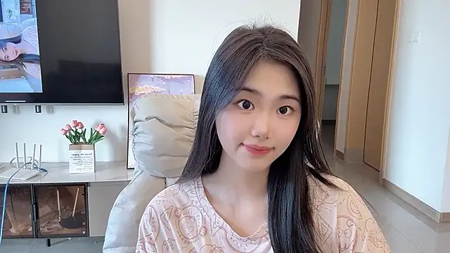 Snapshot of suki-1 chatting on 5, 11, 2025 suki-1 online show from 5, 11, 2025