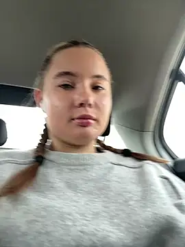 StephanieMur online show from 24, 9, 2025