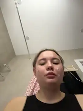 StephanieMur online show from 3, 2, 2026