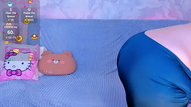 Snapshot of VanessaHayees chatting on 16, 10, 2025 VanessaHayees online show from 16, 10, 2025