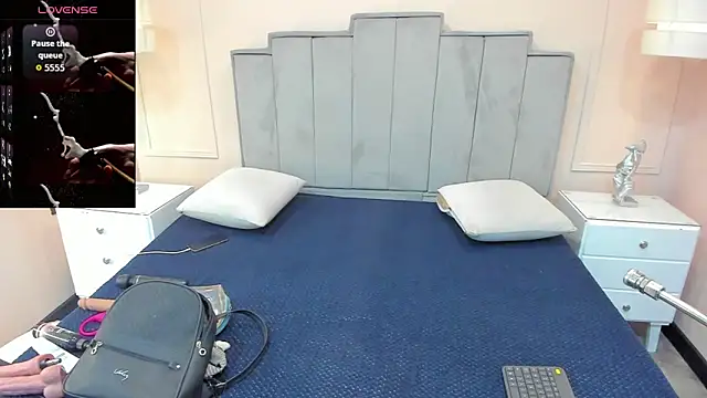 gabriela lux online show from 16, 11, 2025