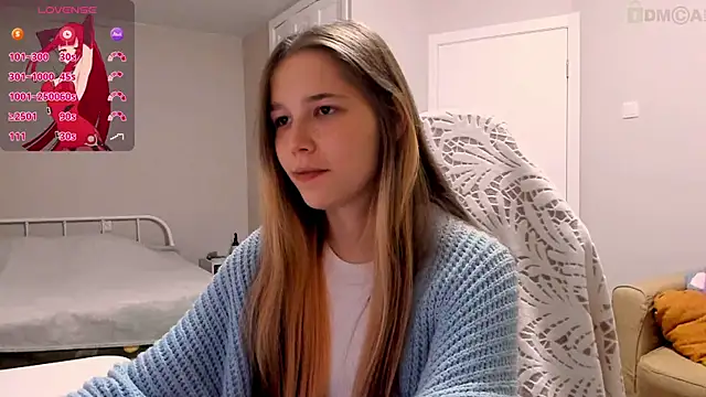 ValerieBubbles online show from 8, 10, 2025