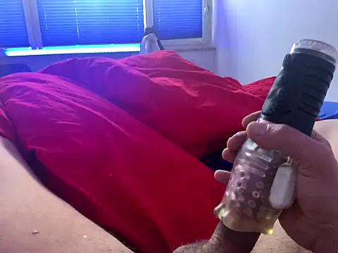 Snapshot of JakobPeralta74 chatting on 2, 12, 2025 JakobPeralta74 online show from 2, 12, 2025