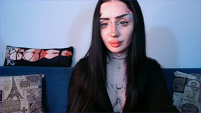 alisa tattoogirl1 online show from 4, 10, 2025