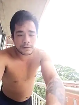 Snapshot of LevelUpL0ver chatting on 3, 4, 2026 LevelUpL0ver online show from 3, 4, 2026