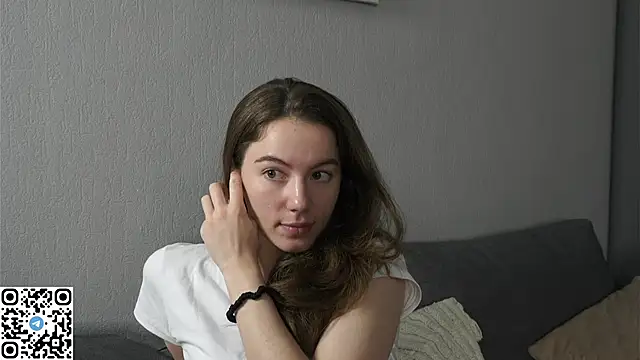 VeronaHerrin online show from 20, 9, 2025