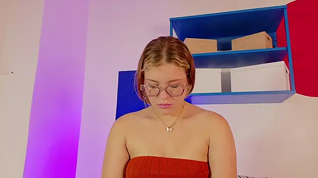 BelaMiller  online show from 18, 11, 2025