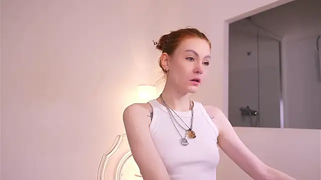 Snapshot of _arigins_ chatting on 20, 10, 2025 arigins online show from 20, 10, 2025