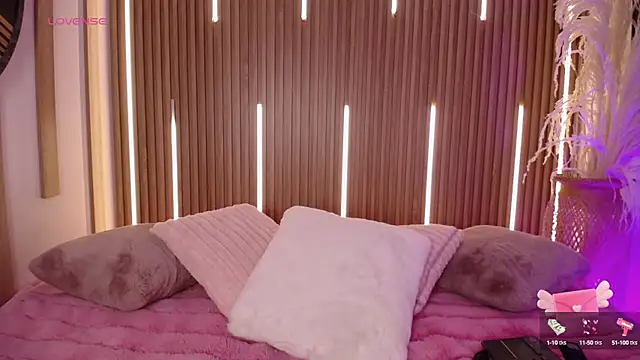 MylaDreams online show from 5, 10, 2025