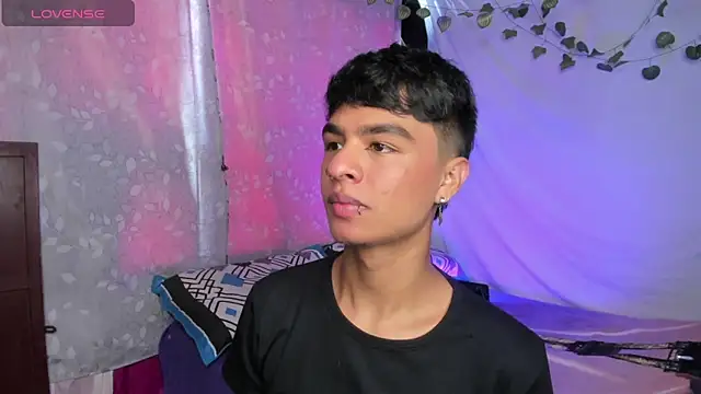 Snapshot of ariel_adan chatting on 22, 2, 2026 ariel adan online show from 22, 2, 2026