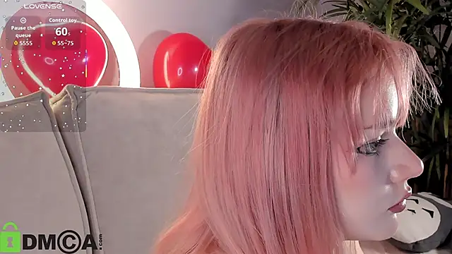 Molly Platt online show from 7, 2, 2026