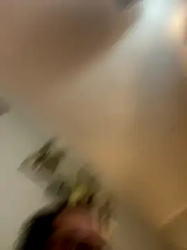 Snapshot of Lilbig_24 chatting on 18, 12, 2025 Lilbig 24 online show from 18, 12, 2025