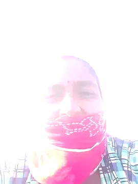 Snapshot of aunty_sumy chatting on 22, 11, 2025 aunty sumy online show from 22, 11, 2025