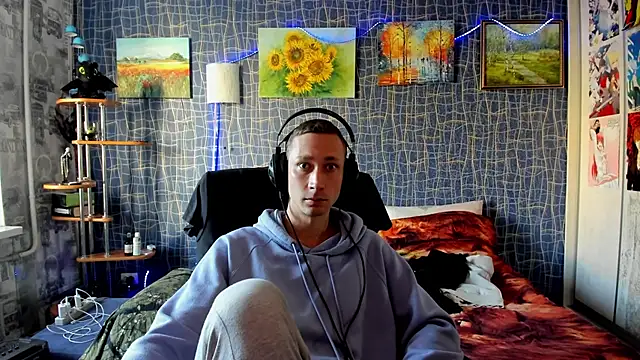 CuteBoy228 online show from 31, 10, 2025