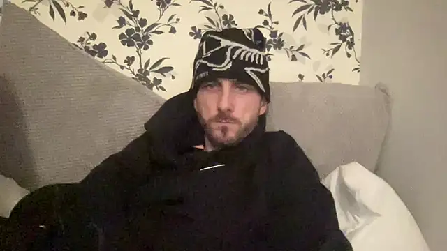 Big8inchUncutCock online show from 2, 4, 2026