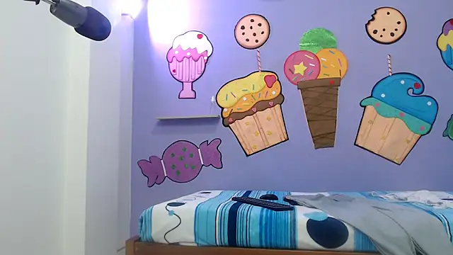 skinnykalitzo18 online show from 1, 12, 2025