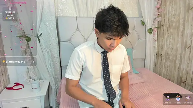 Thiago Kozak online show from 17, 11, 2025