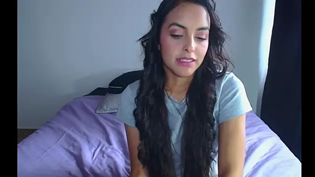 Snapshot of carog1c chatting on 23, 11, 2025 carog1c online show from 23, 11, 2025